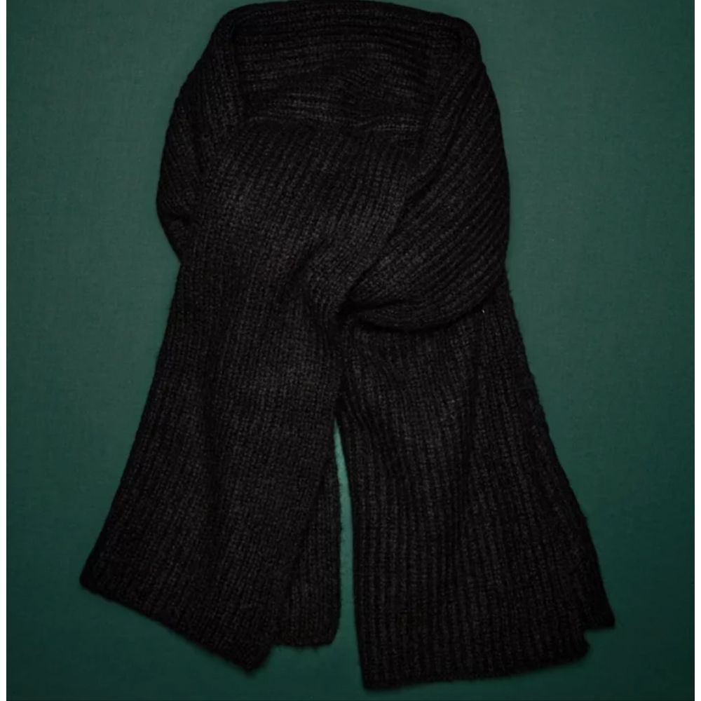 NWT AE77 CRANBERRY Premium Rib Cashmere Scarf - Picture 8 of 13